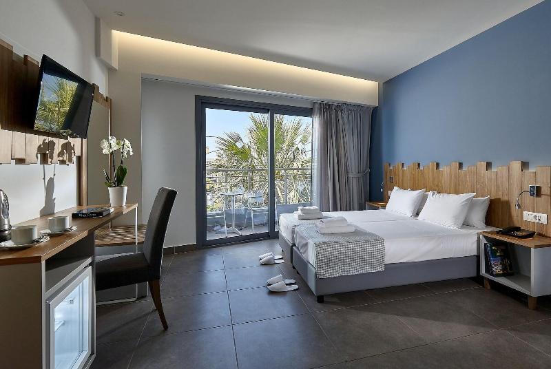 Pollis Hotel image