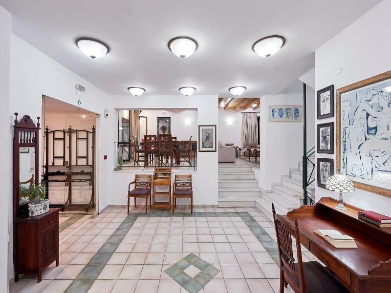 Eva Suites image