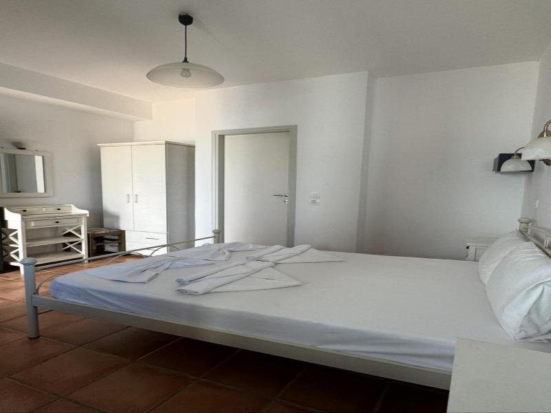 Eva Suites image