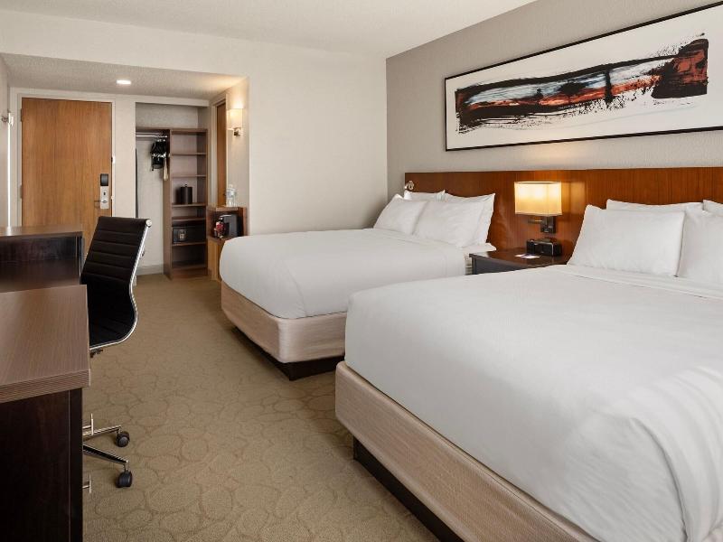 Delta Hotels Minneapolis Northeast