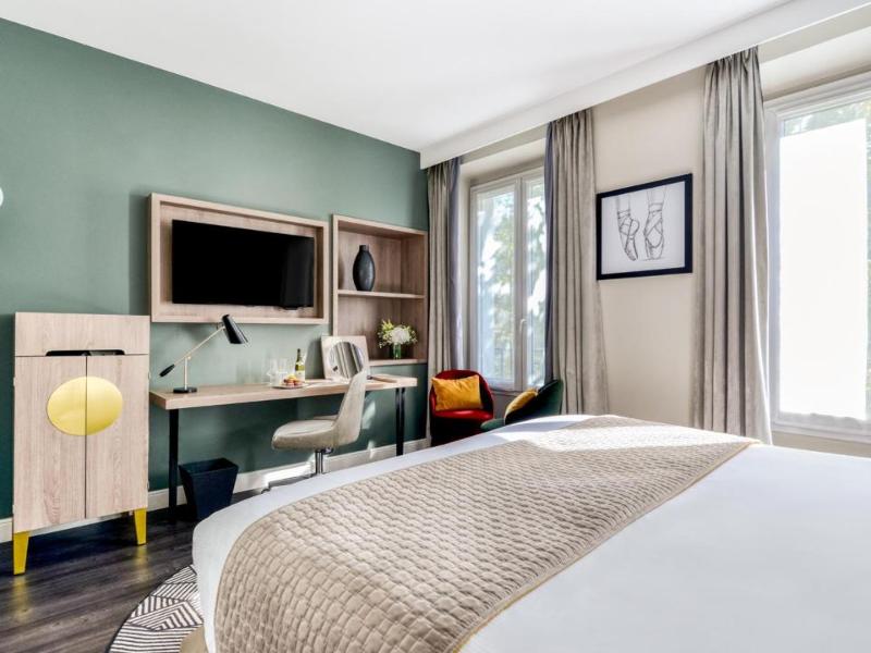 Hotel Opera Opal image