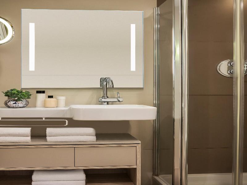 Hotel Opera Opal image