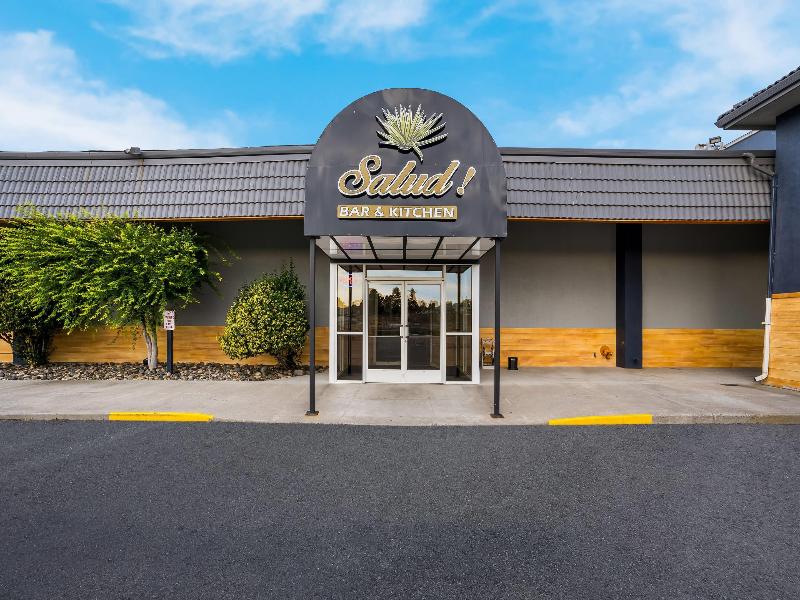 Richland Riverfront Hotel, Ascend Hotel Collection image