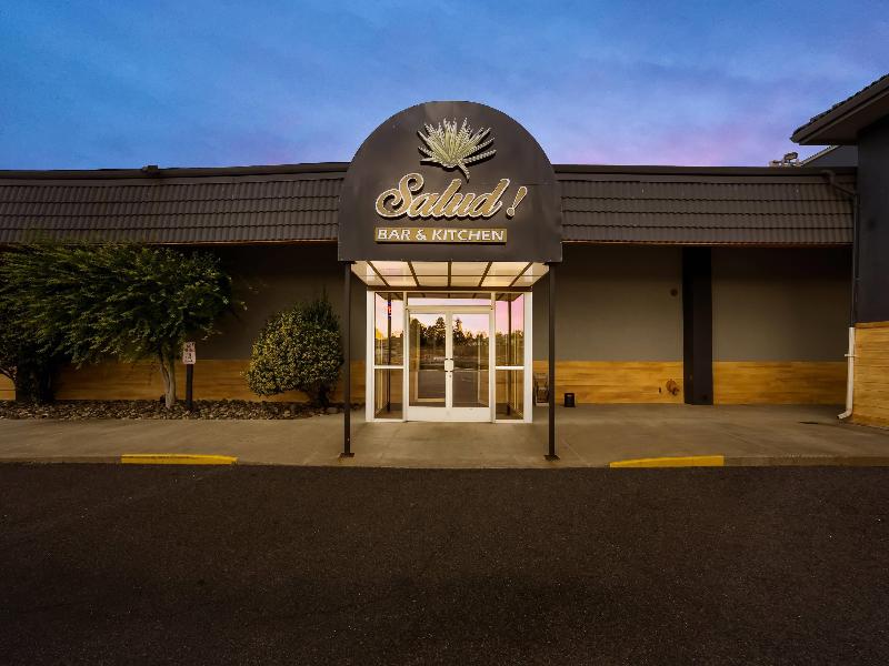 Richland Riverfront Hotel, Ascend Hotel Collection image