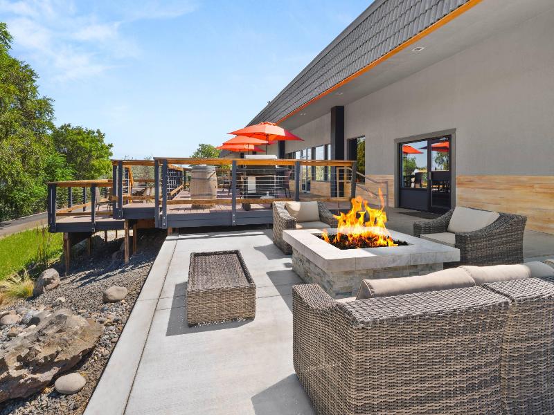 Richland Riverfront Hotel, Ascend Hotel Collection image