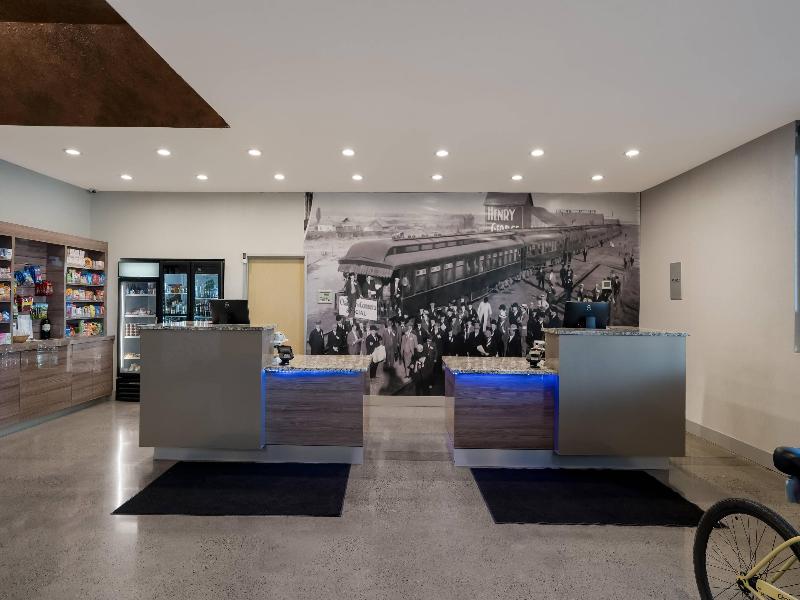 Richland Riverfront Hotel, Ascend Hotel Collection image