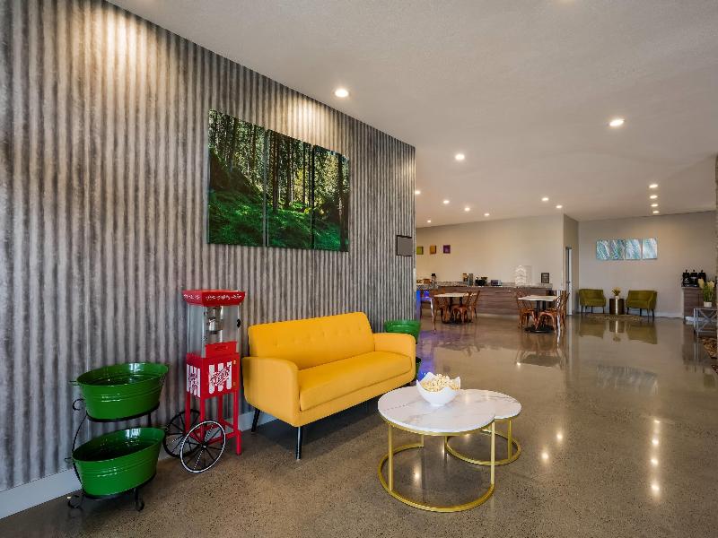 Richland Riverfront Hotel, Ascend Hotel Collection image