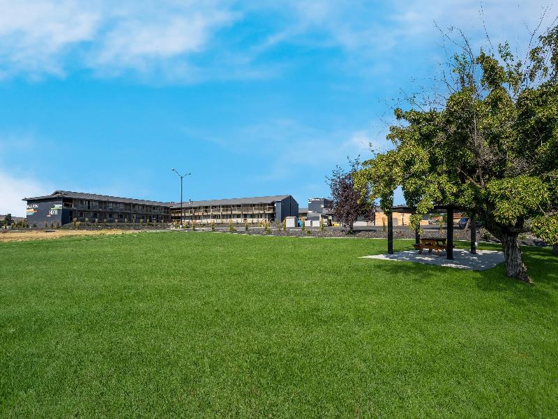 Richland Riverfront Hotel, Ascend Hotel Collection image