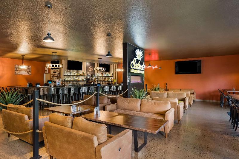 Richland Riverfront Hotel, Ascend Hotel Collection image
