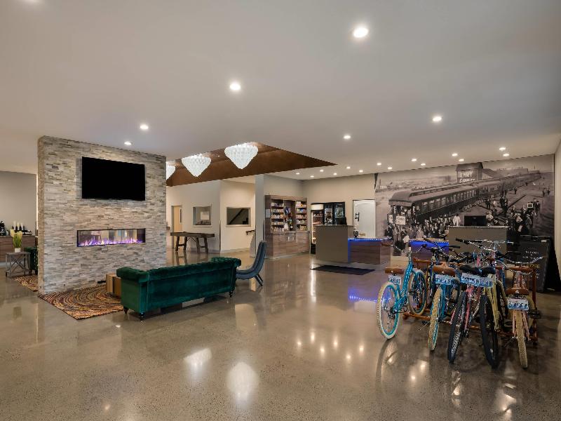 Richland Riverfront Hotel, Ascend Hotel Collection image