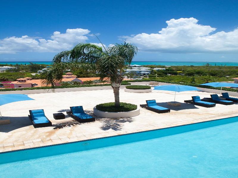 La vista Azul image