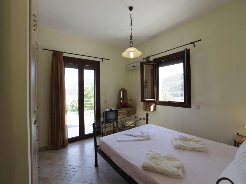 Villa Platanaki image