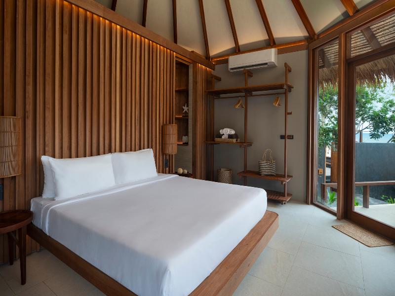 Haadtien Beach Resort image