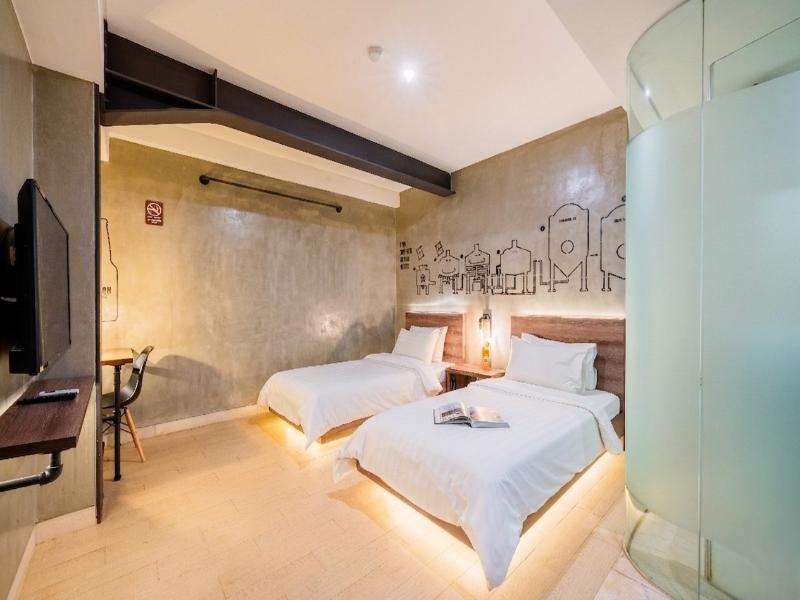 Stark Boutique Hotel and Spa image