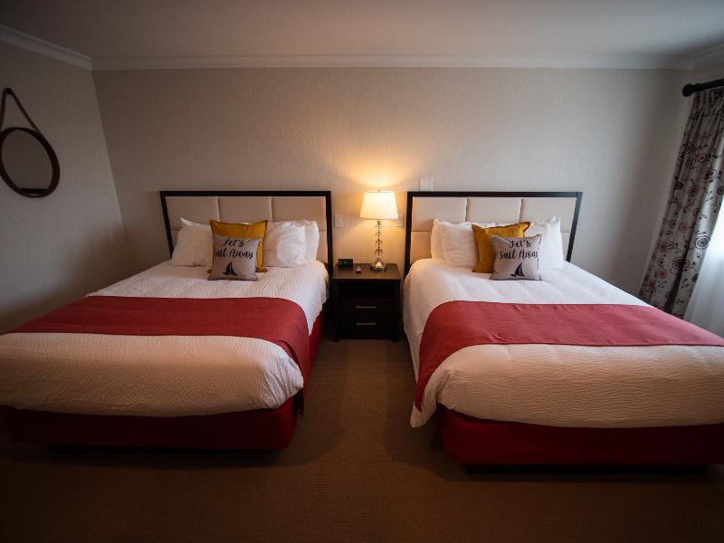 Oak Island Resort & Conference Centre image