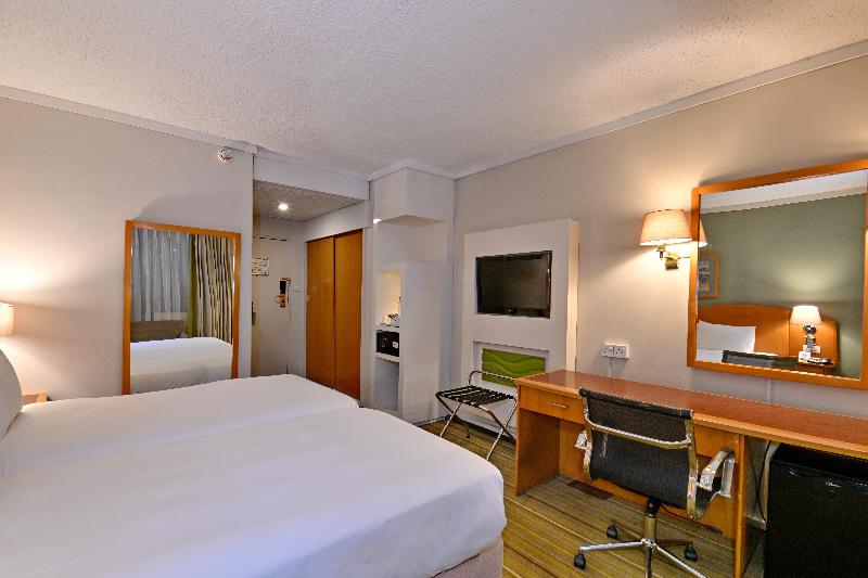 Holiday Inn Harare image