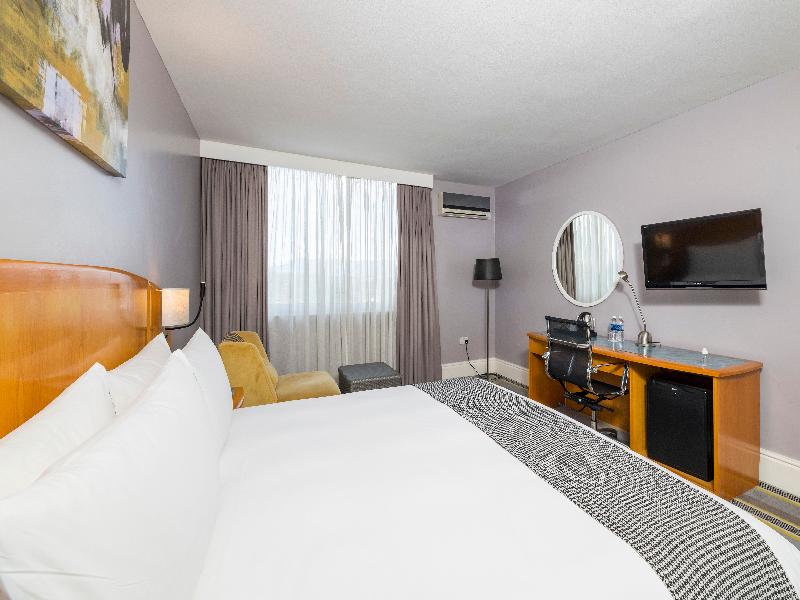 Holiday Inn Mutare image