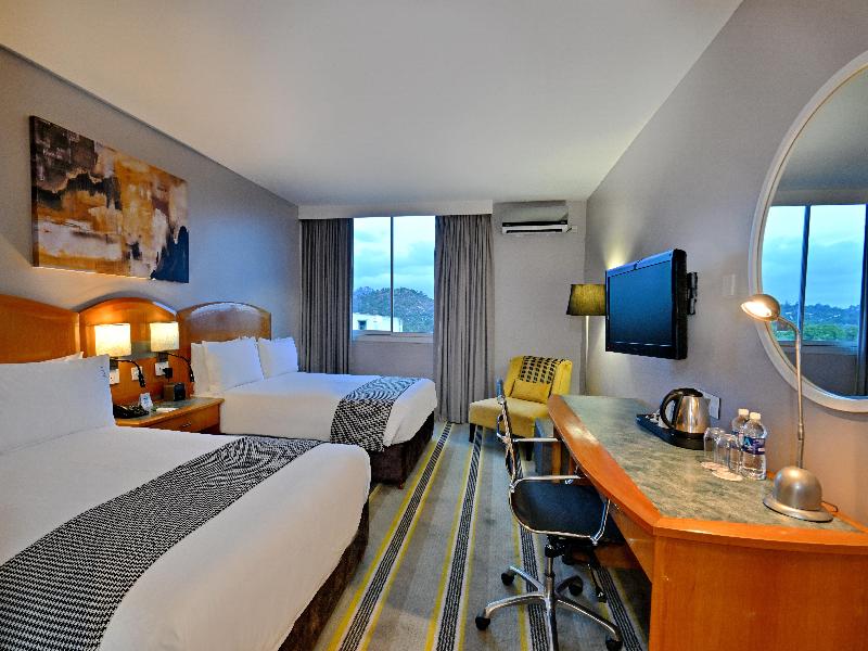 Holiday Inn Mutare image