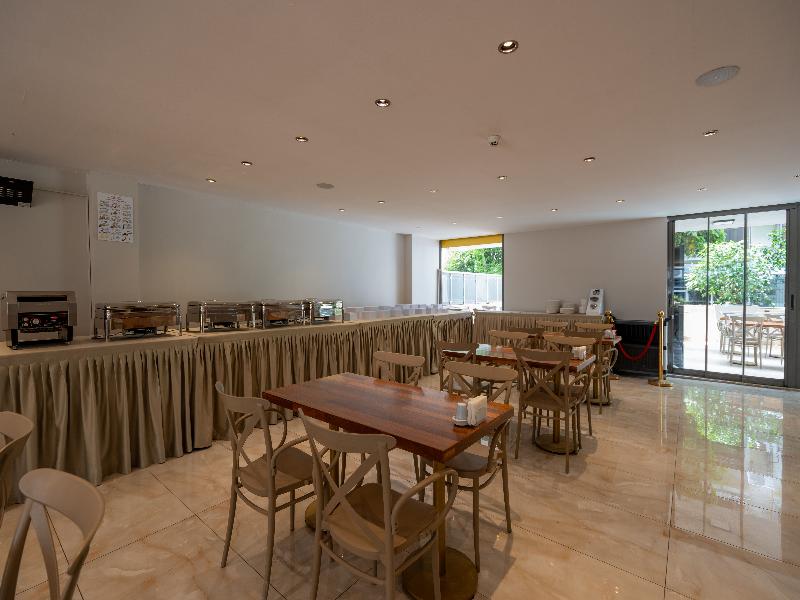 Fifty5 Suite Hotel image