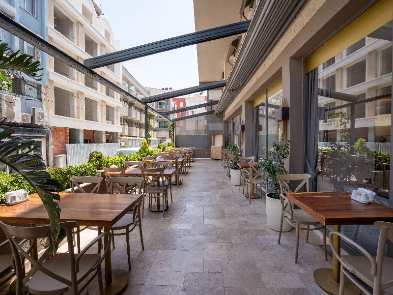 Fifty5 Suite Hotel image