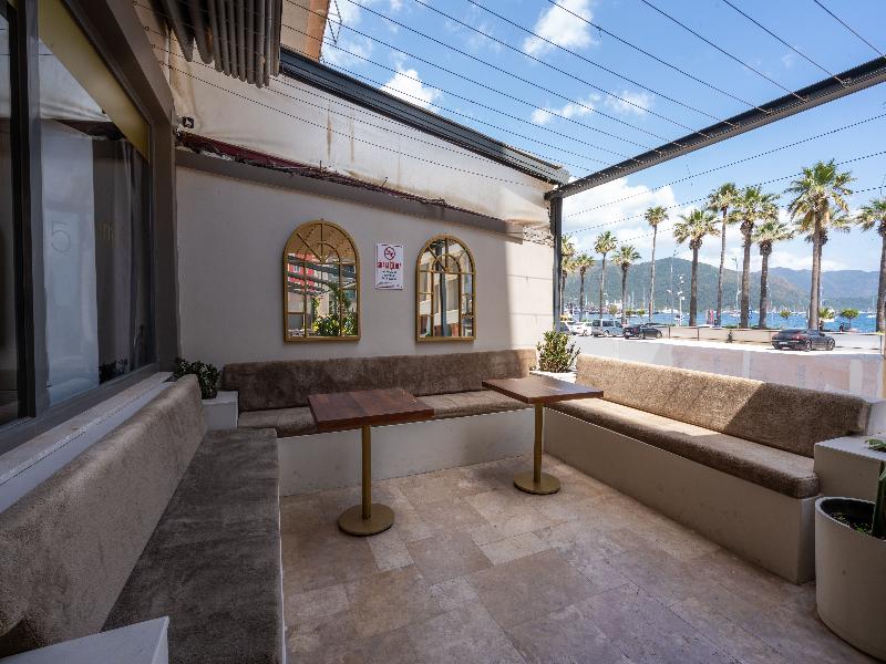 Fifty5 Suite Hotel image