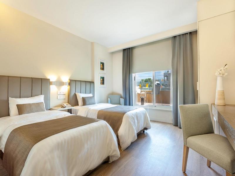 Al Qasr Metropole image