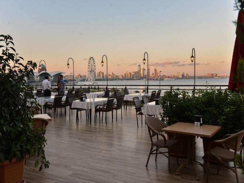 Riviera Hotel image