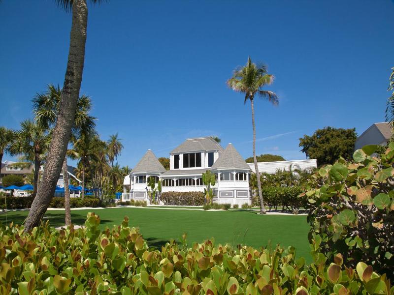 Casa Ybel Resort image