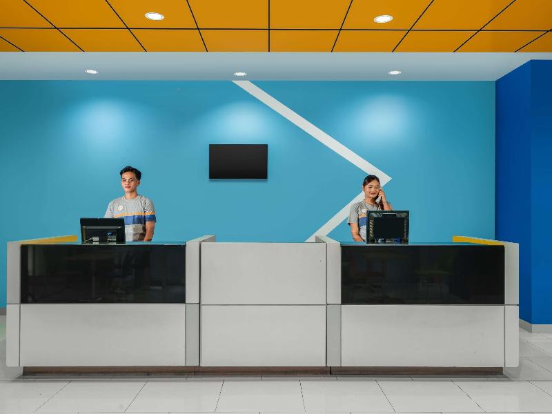 Ibis Budget Jakarta Cikini image
