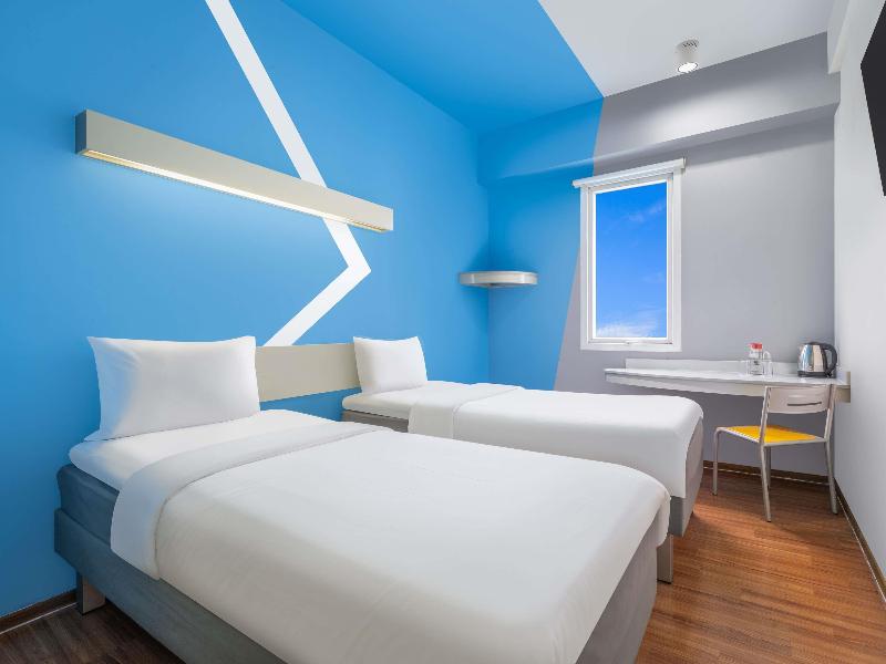 Ibis Budget Jakarta Cikini image
