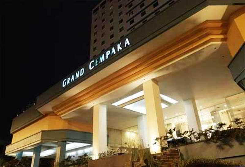 グランド センパカ ビジネス ホテル