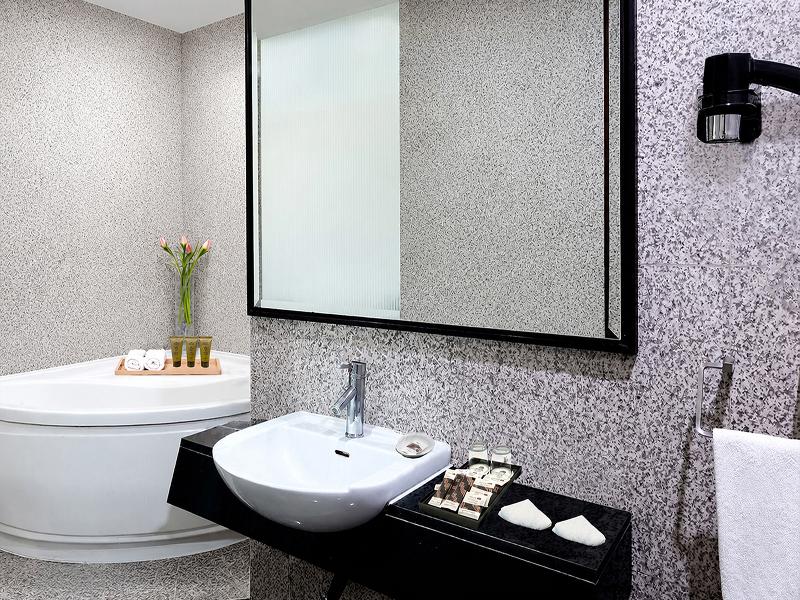 Manhattan Hotel Jakarta image
