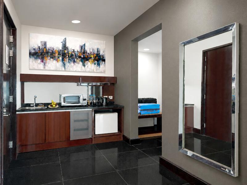 Manhattan Hotel Jakarta image