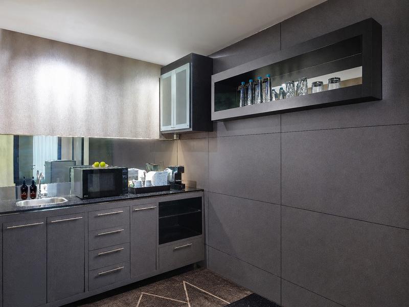 Manhattan Hotel Jakarta image