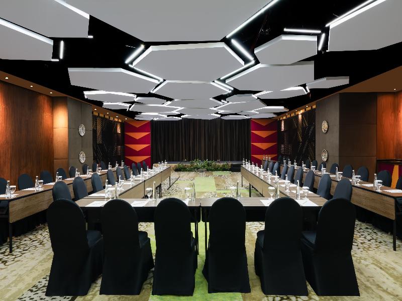 Mercure Surabaya Grand Mirama image