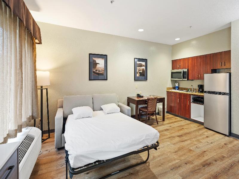 Hawthorn Suites By Wyndham Rancho Cordova/Folsom image