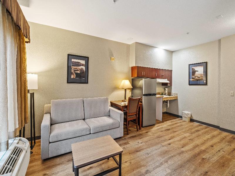 Hawthorn Suites By Wyndham Rancho Cordova/Folsom image
