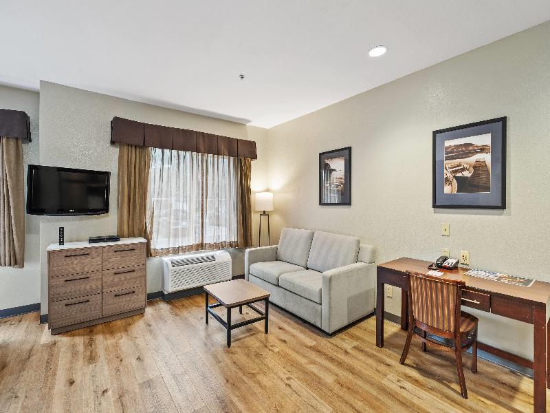 Hawthorn Suites By Wyndham Rancho Cordova/Folsom image