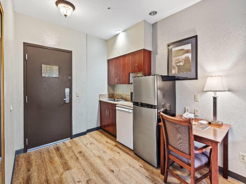Hawthorn Suites By Wyndham Rancho Cordova/Folsom image