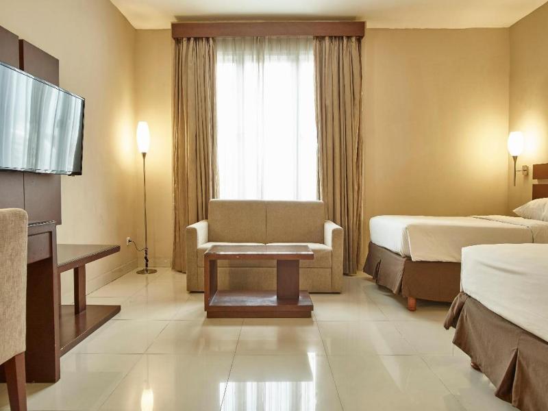 Triniti Hotel Gajah Mada image