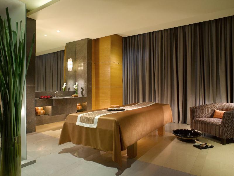 The Ritz-Carlton Jakarta, Pacific Place image