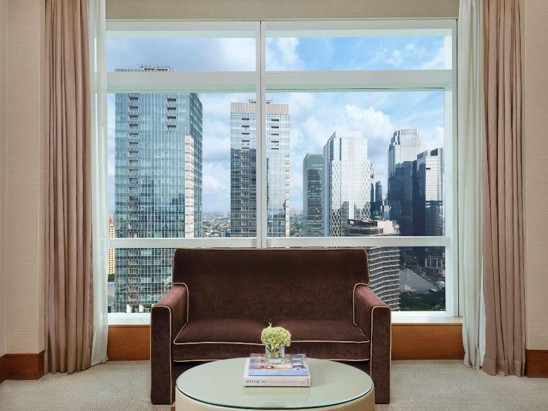 The Ritz-Carlton Jakarta, Pacific Place image