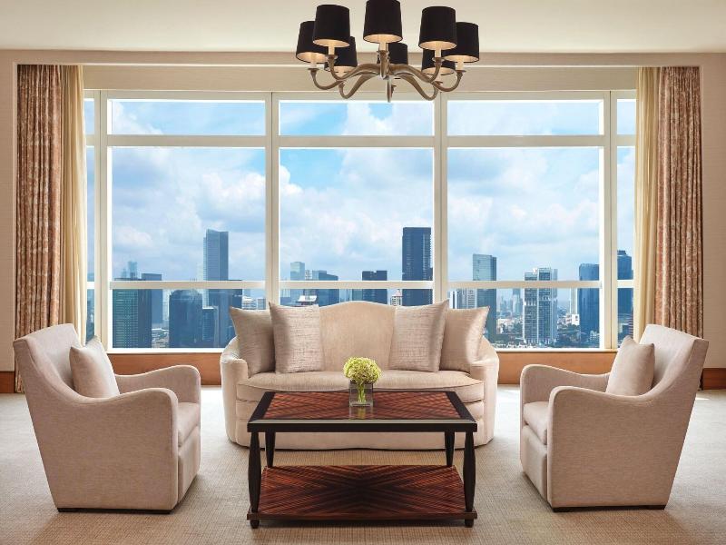 The Ritz-Carlton Jakarta, Pacific Place image