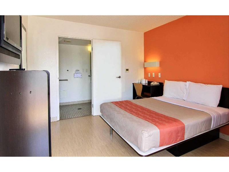 Motel 6 Austin, Tx – North Central image