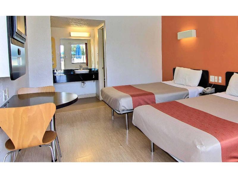 Motel 6 Austin, Tx – North Central image