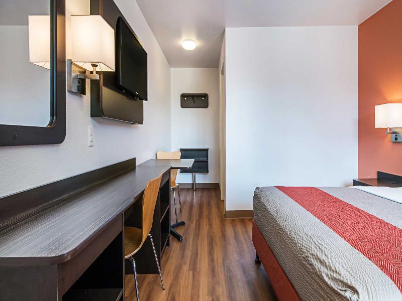 DOUBLE PREMIUM KING BED