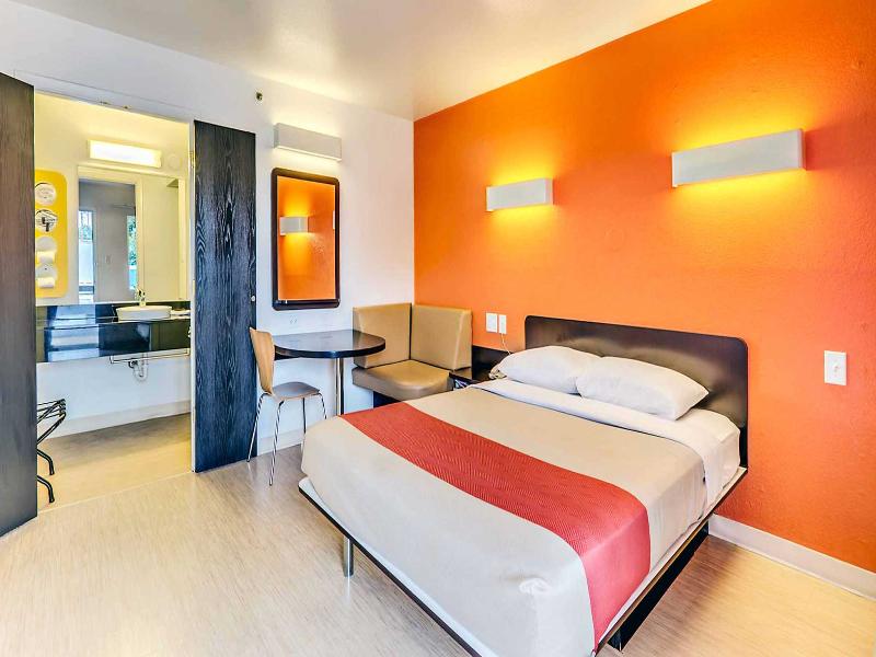 Motel 6 Linthicum Heights, Md - Bwi Airport GA image