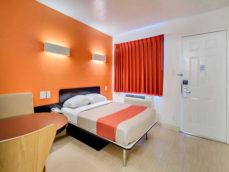 Motel 6 Linthicum Heights, Md - Bwi Airport GA image