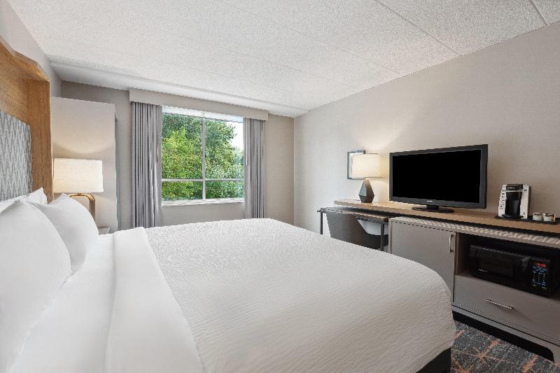 Holiday Inn Portsmouth image