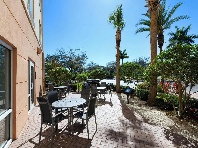 Fairfield Inn & Suites Fort Pierce image